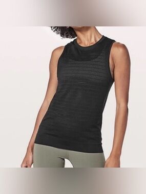 Lululemon Breeze By Muscle Tank Squad Mesh size 6